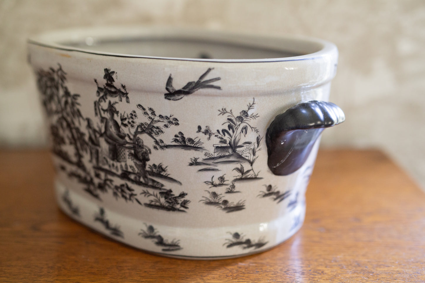 Toile Porcelain Foot bath, Planter