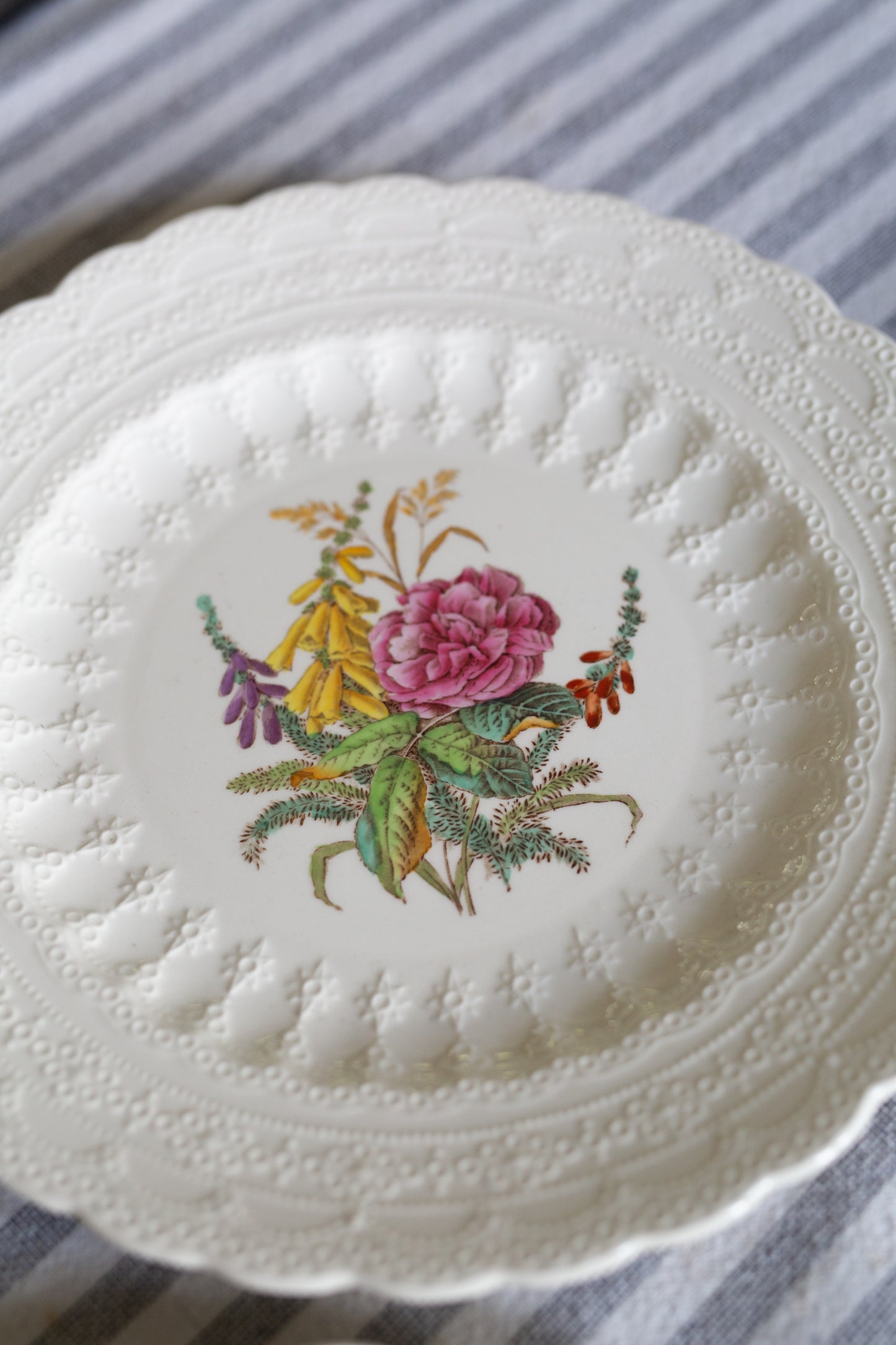 Spode 4 Set Rose Plates