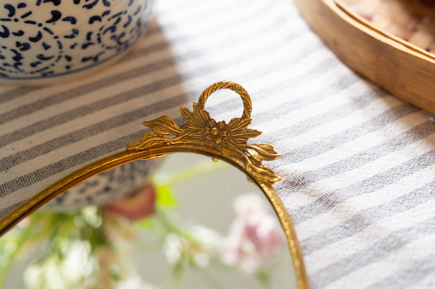 Oval Mirror Tray