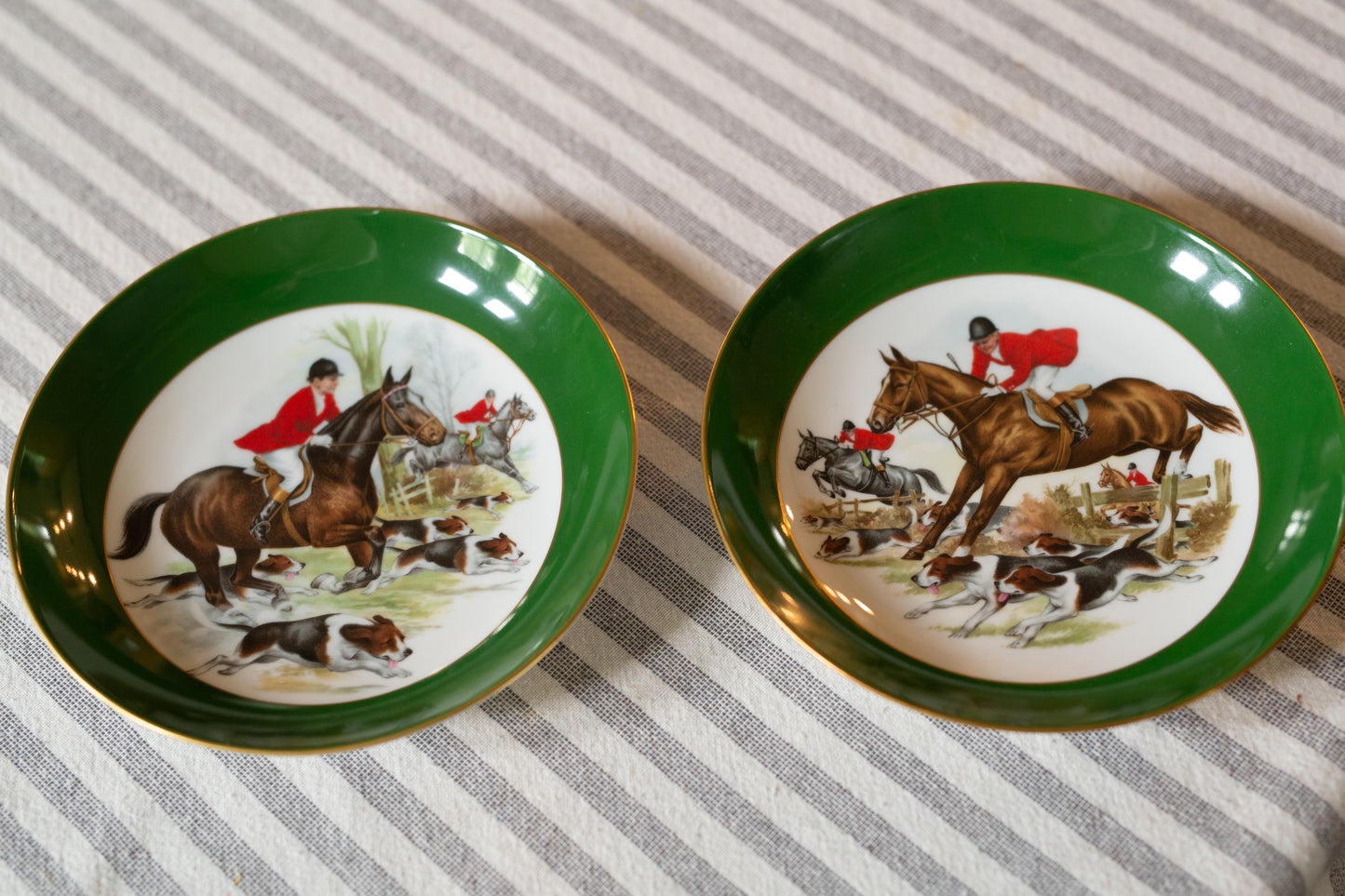 Vintage Alboth & Kaiser AK Porcelain Fox Hunting Shallow Bowl