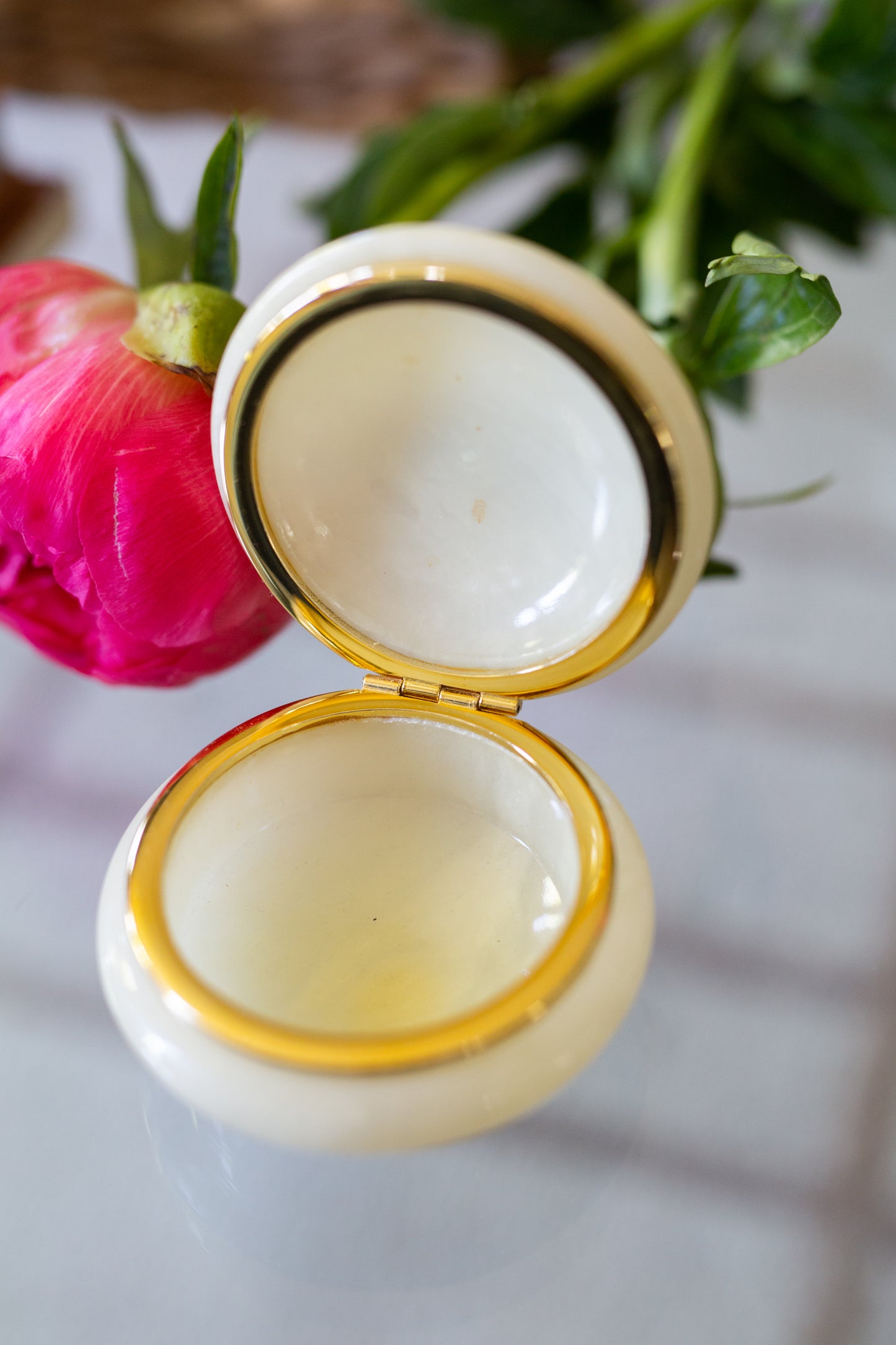 Vintage Alabaster Round Trinket Box