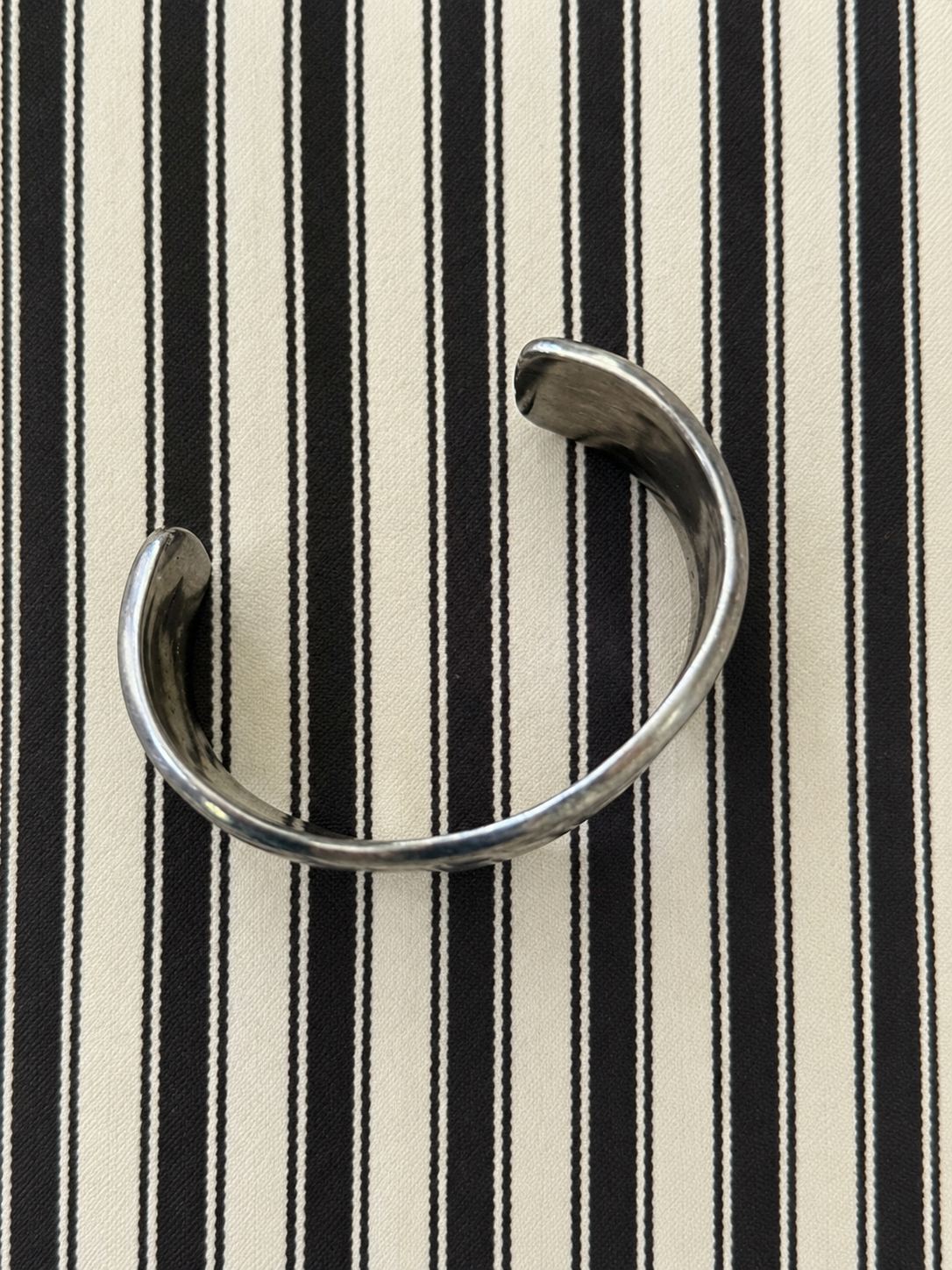 Vintage Mexico 925 Sterling Silver Modernist Wave Cuff