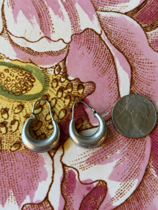 VNTGe Sterling Silver Drop Hoop Earrings