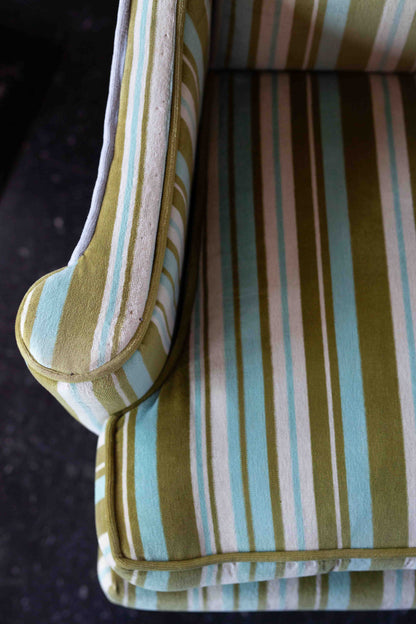 Vintage Wingback Upholstered Velvet Chair