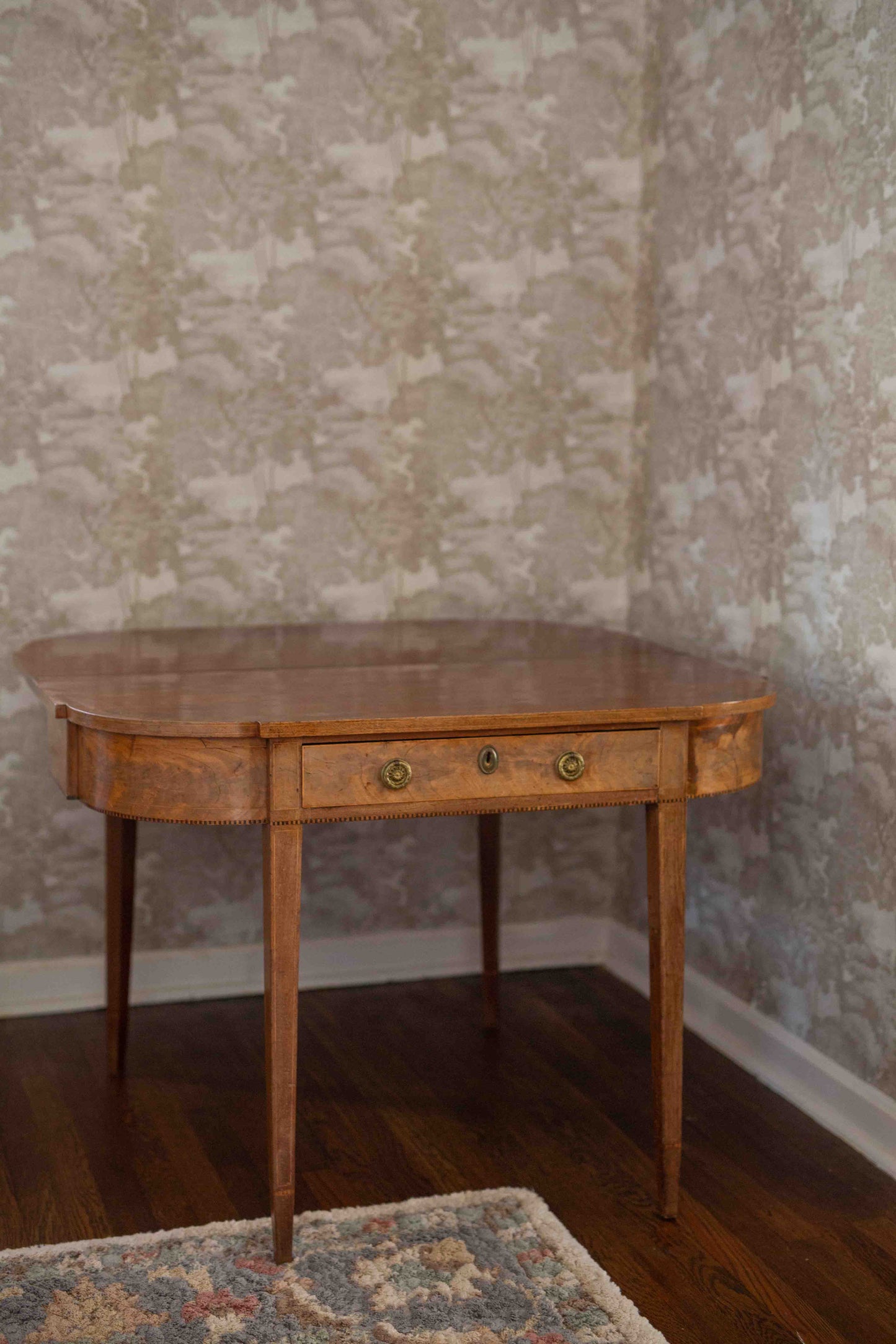 Antique George III Inlaid Mahogany Fold-Over Card / Tea Table