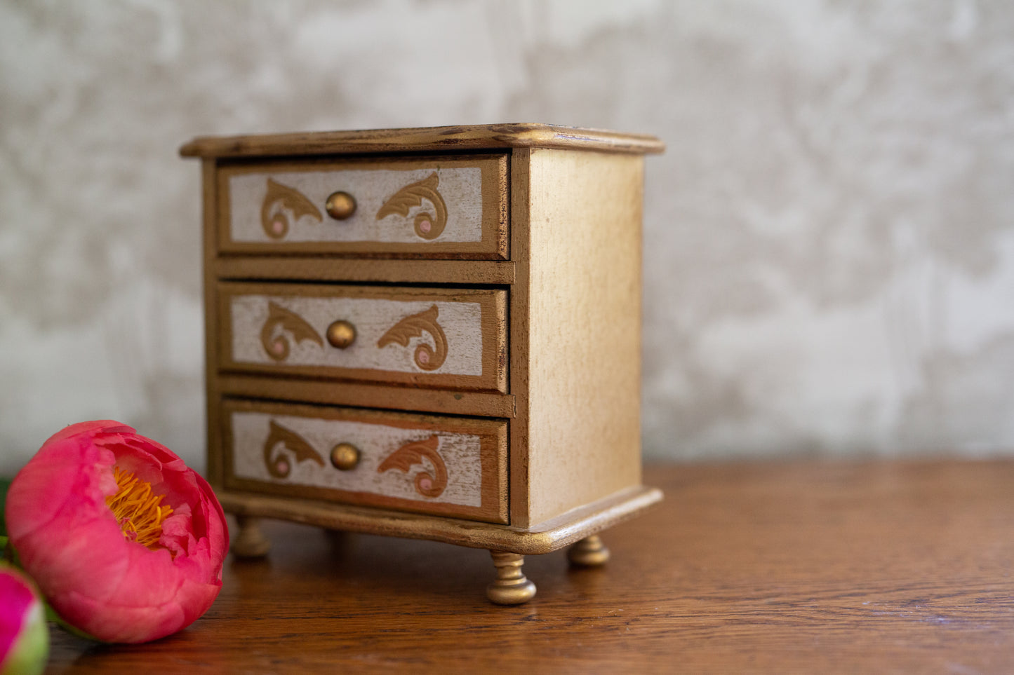 Florentine Gold Giltwood 3 Drawer Jewelry/ Music Box