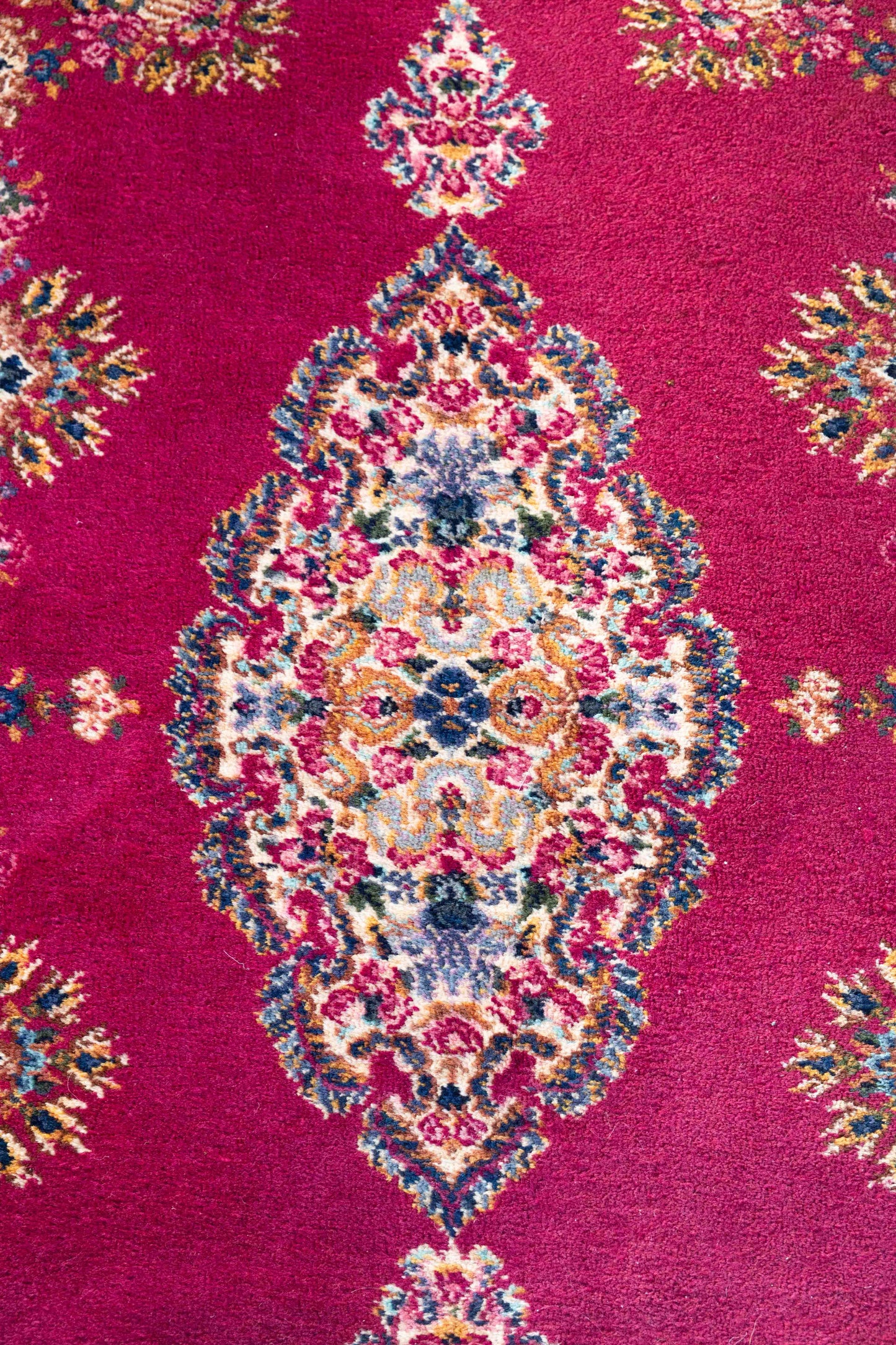 Karastan Rug , 2' 10" x 5'
