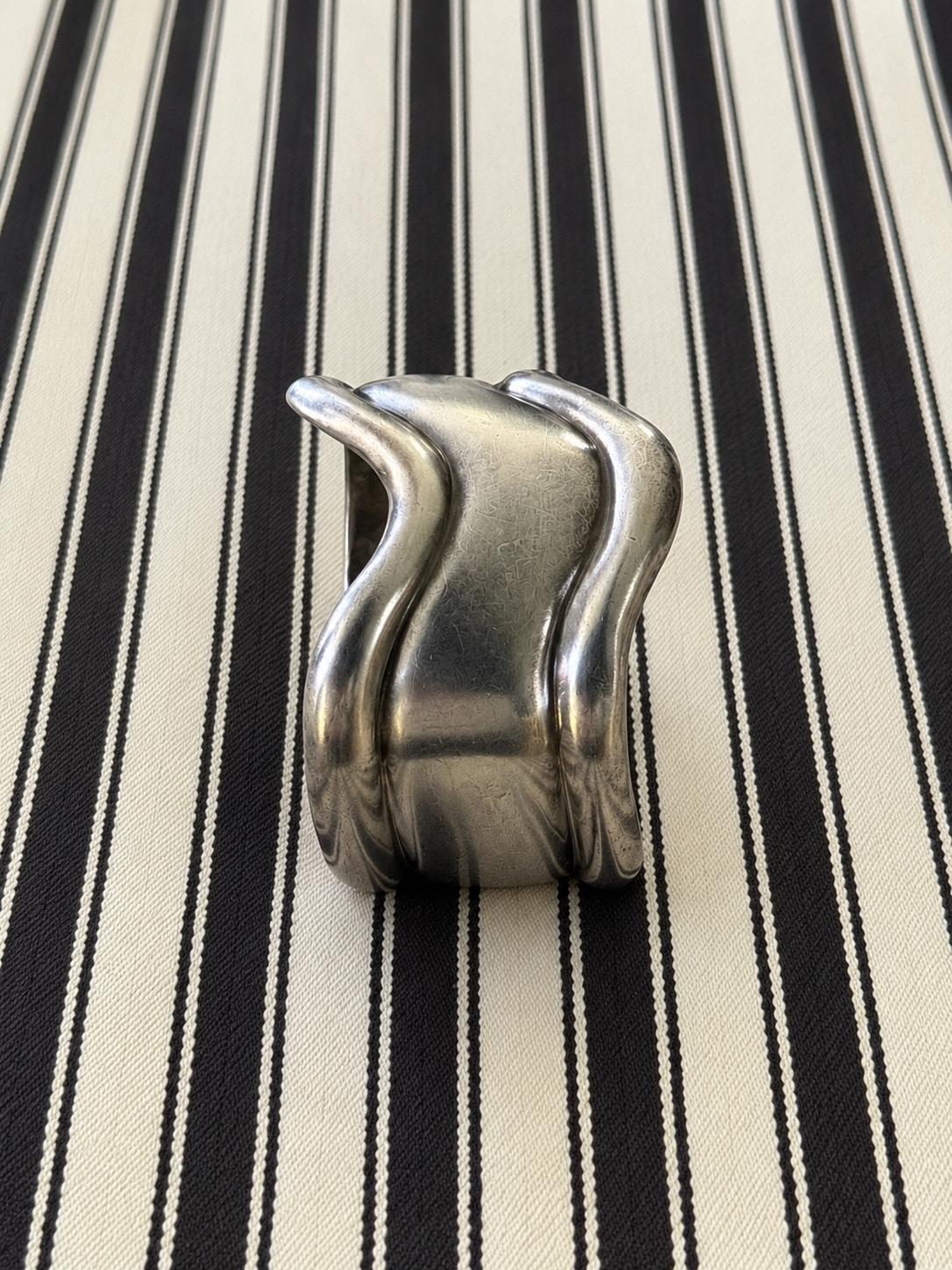 Vintage Mexico 925 Sterling Silver Modernist Wave Cuff